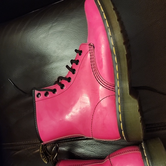 Dr. Marten’s 1460 8-Eye Hot Pink Patent Boots - Picture 7 of 16